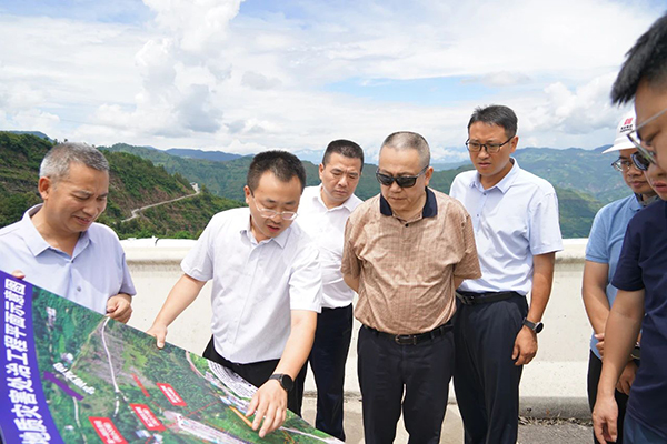 蜀高集團(tuán)黨委書(shū)記、董事長(zhǎng)白茂調(diào)研公司寧攀、會(huì)祿高速項(xiàng)目