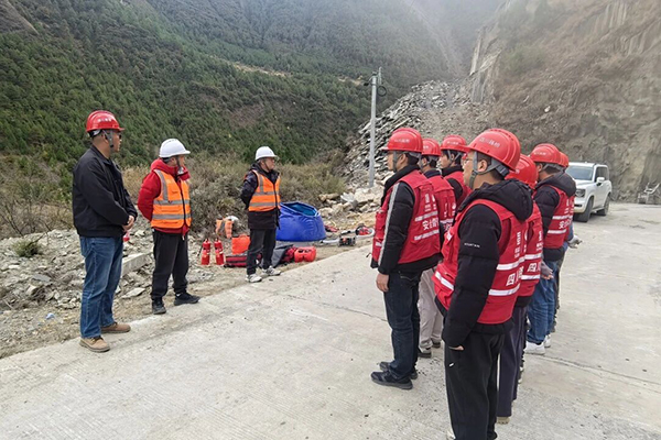 麻德項目聯(lián)合監(jiān)理單位開展防滅火盲演